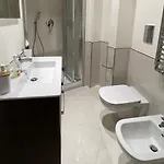 Easy بيت للعطل